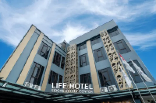 Life Hotel Sidoarjo Hotel di Kecamatan Buduran