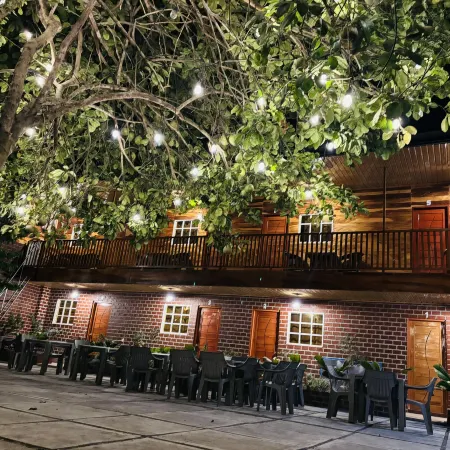 Hotel Elisa Отели в г. Дигос