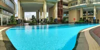 SnD 19-03 Private Studio & SmartTV in Aston Pelita - Kolam Renang