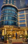 Hotel Raj Residency - parking