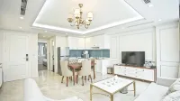 Paradise Nguyen Du 2BR - 2-Star