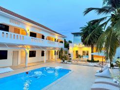 The White Palm Villa & Pool