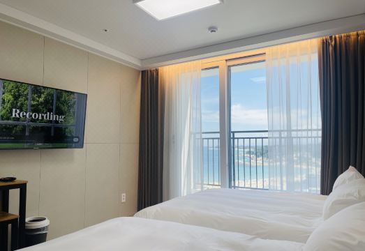 서프리조트 인더시티 오션뷰와 인테리어