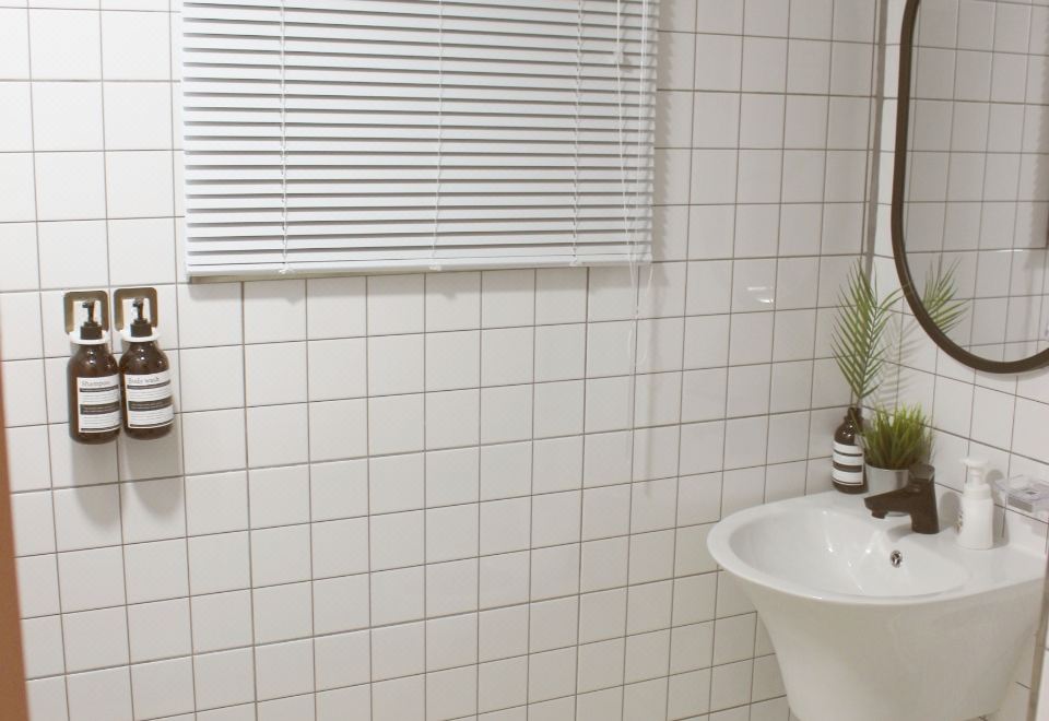 에움길 내부 주방