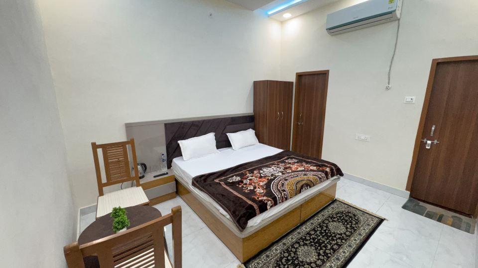 It's Braj Raj Home Stay