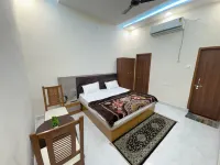 It's Braj Raj Home Stay - Airport Shuttle