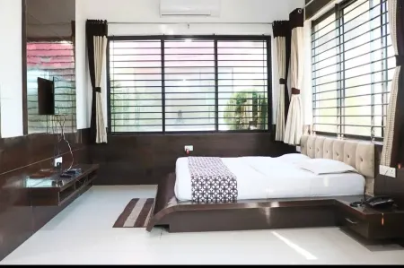 Hotel Shivani resort Отели в г. Mandav