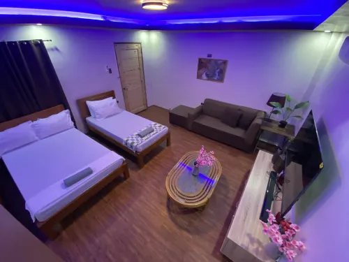 Momshie's Apartelle and Restaurant Hotels in Bauang