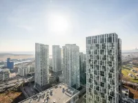 Toronto CityPlace Condo near Waterfront & CN Tower Hotels in Toronto