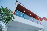 The Hide Private