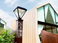 Samet Estate Resort Hotels near Raksamae Bridge