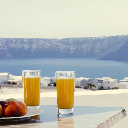 Aelia Suites Akrotiri, Santorini Отели рядом с достопримечательностью «Пляж Камбия»