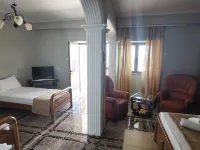 Jon rooms Hotels in Himare