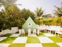 Zen Colive Hotels near أوشو أشرام