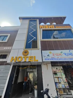 Hotel Rishi Excellency - Kitchens