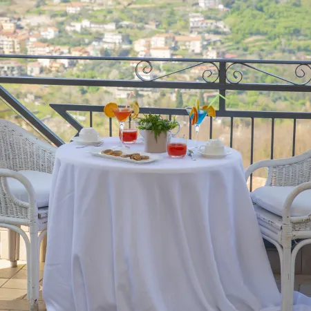 Villa Donna Carmela Отели в г. Пимонте