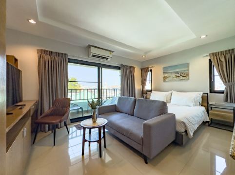 โรงแรมนาลันทา พัทยา