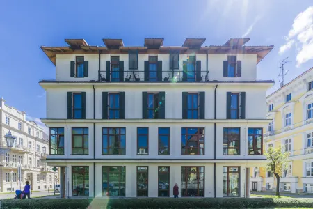 Revelton Frantiskovy Lazne Отели в г. Франтишкови-Лазне