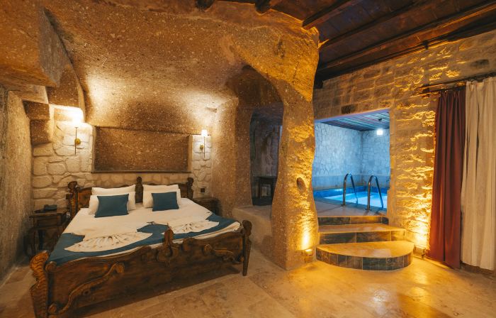 Cappatria Cave House