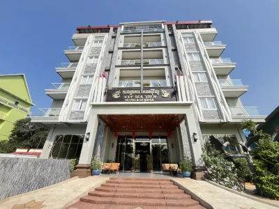 Kep Sea View Hotel & Sky Bar