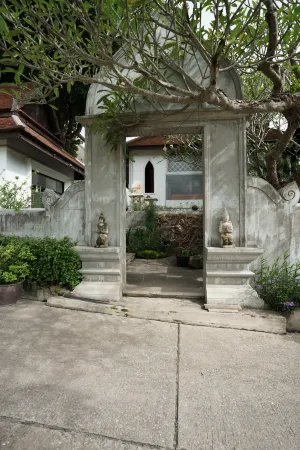 Lanna Oriental Mae Rim Отели рядом с достопримечательностью «Elephant POOPOOPAPER Park Chiang Mai»