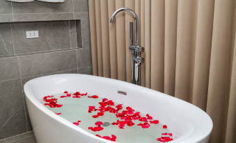 Maya Hotel (Gia Sang) - 2026 Prices, Reviews & Deals | Trip.com
