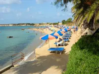 Villa Coralia Gardens 1km From Coral Bay Beach - Villa