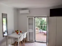 Spyros Apt.  Simple, cozy, comfortable, close to the beach Hotels in Chania