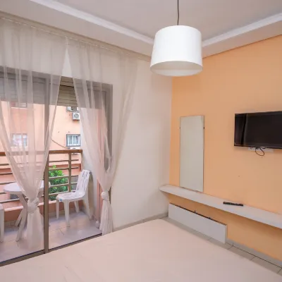 Cozy bright studio in heart of Marrakech - Semlalia Gueliz Отели рядом с достопримечательностью «Торговый центр Menara»
