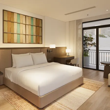 Tra Co Long Beach Hotel & Resort