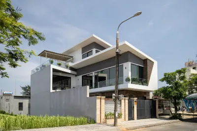 Seamari Villa 5PN  Hồ Bơi Riêng, Cách Biển 100m Các khách sạn ở Ngũ Hành Sơn