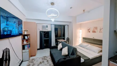 J&M Cozy Retreat Viceroy Tower 4 - 20th Floor Отели рядом с достопримечательностью «Philippine Veterans Museum»