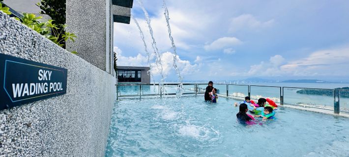 Relax Familystay (Iconic Regency Service Residences Penang)3BR-9pax Hotels in Gelugor