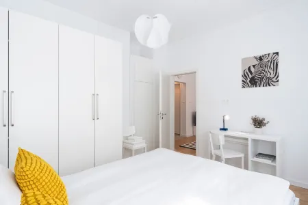 Starflat | Gorgeous central apartment next to NDK Отели рядом с достопримечательностью «Зоопарк София»