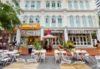 Stay With Me Capsules Hostel