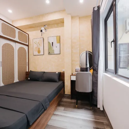 BOHO Van Mieu - Cozy Studio with LIFT, Netflix, washer anđ dryer Отели рядом с достопримечательностью «Донгда»