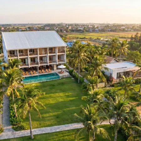 Rucha Beachfront Retreat