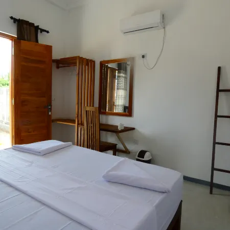 Lucky Days Resort Hotels in Arugam