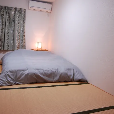 OSAKA TENGACHAYA STATION GUEST HOUSE @ TAI THAI 1
