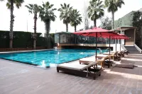 Boris Hotel Istanbul Beylikduzu - Pool