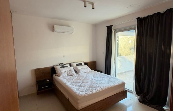 Entire villa with private pool near the beach