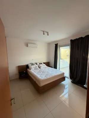 Entire villa with private pool near the beach - Villas