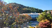 Suanbo Park Hotel - Frühstück