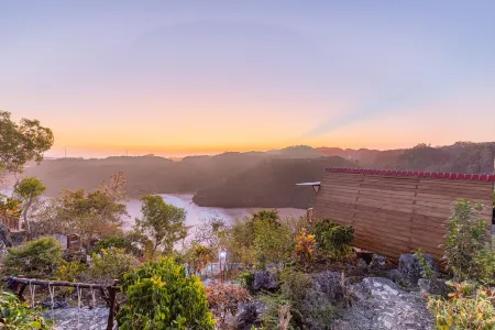 Baron Beach Bungalow