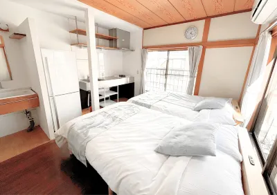 15 minutes to Asakusa/Max 10 guests/Skytree can be seen from the rooftop/Parking is next door Hotels in Kita-Asakusa/Minowa