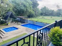 Gautam Homestay - Pools