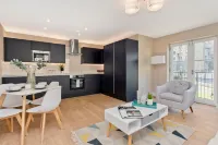 Modern central 2 bedroom apartment with parking Hotel di Broughton