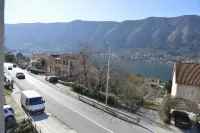 Solaris Lux Apartments Hôtels à : Dobrota