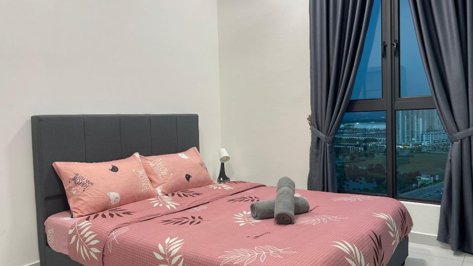 Bt Kawan5 2BR Suite-IKEA-UOW-KDU-ColumbiaAsia