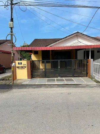 ARIF HOMESTAY Отели в г. Pendek